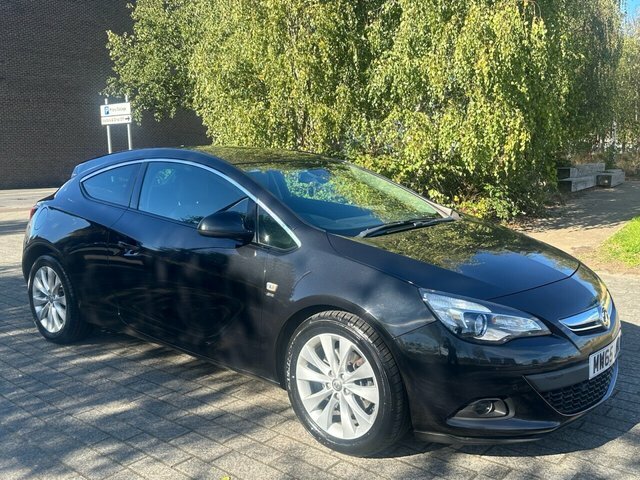 Vauxhall Astra GTC 2.0 Cdti Sri Coupe Euro 5 165 Ps Black #6