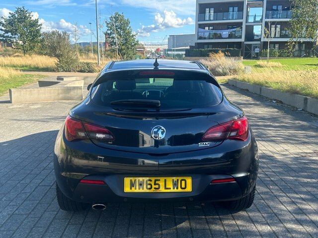 Vauxhall Astra GTC 1.4L Limited Edition Red #9