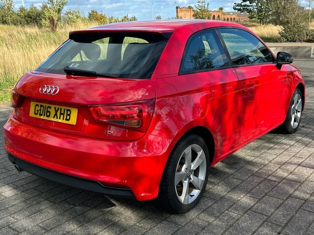 Audi A1 Tfsi Cod S Line Sportback S Tronic Euro 6 5-Door White #8