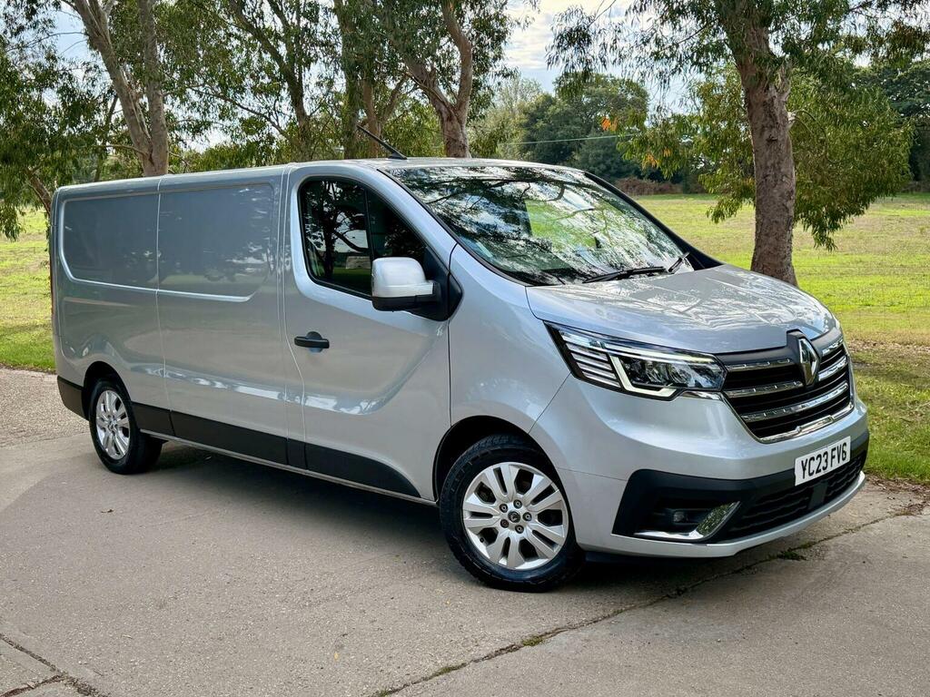 Renault Trafic 2.0 Dci Blue Ll30 Sport L2 H1 Euro 6 Ss Grey