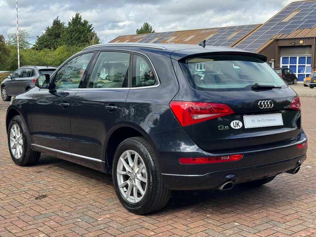 Audi Q5 Se Blue #4