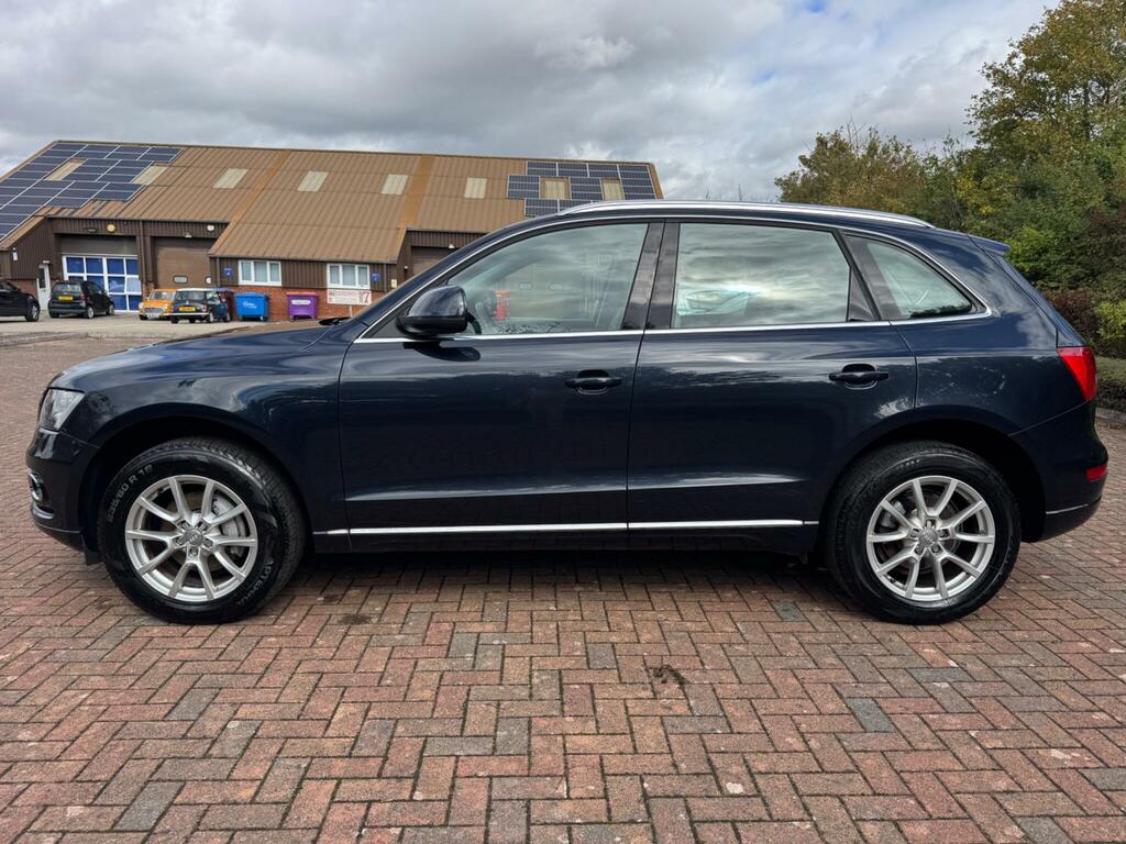 Audi Q5 Se Blue #6