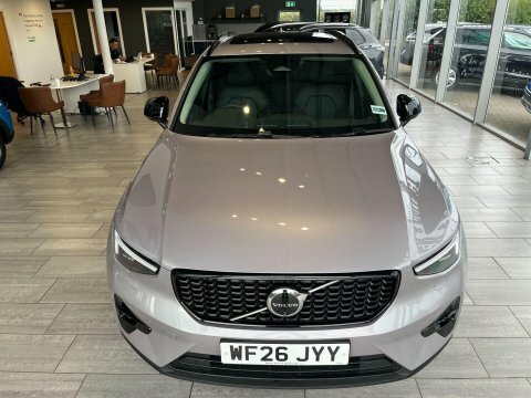 Volvo XC40 2.0 B4 Mhev WF26JYY #2