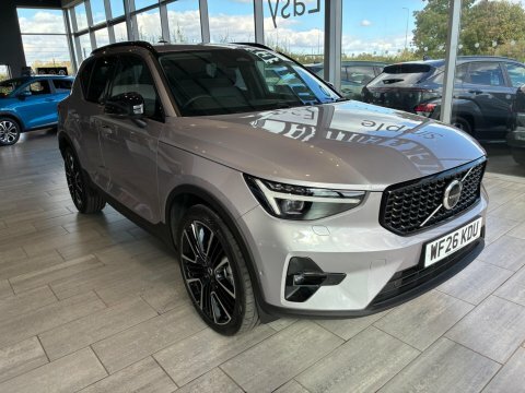 Volvo XC40 2.0 B4 Mhev