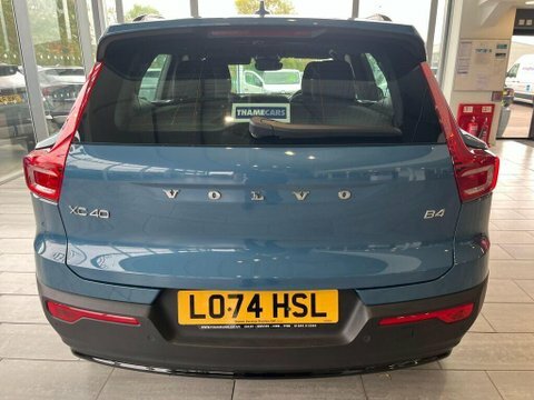 Volvo XC40 T5 Recharge Phev R-design Pro Black #7