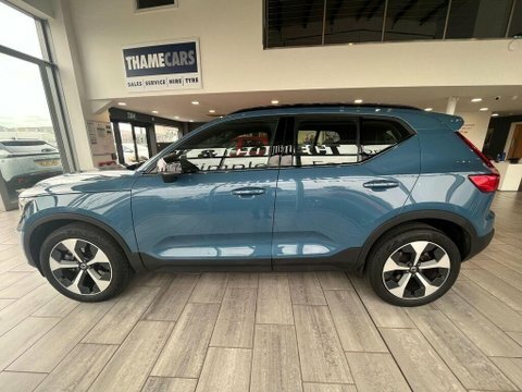 Volvo XC40 T5 Recharge Phev R-design Pro Black #6