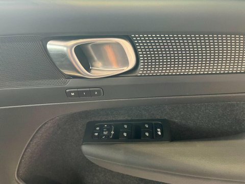 Volvo XC40 T5 Recharge Phev R-design Pro Black #19