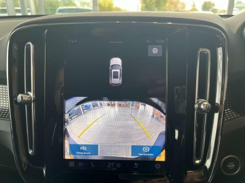 Volvo XC40 T5 Recharge Phev R-design Pro Black #34