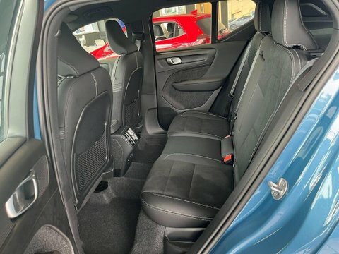 Volvo XC40 T5 Recharge Phev R-design Pro Black #13