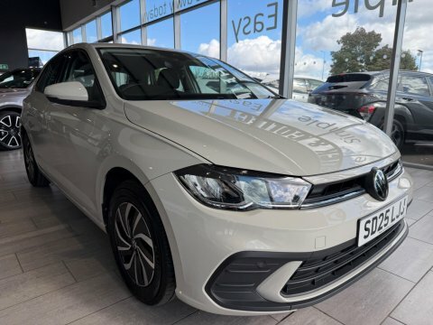 Volkswagen Polo Match Black #1