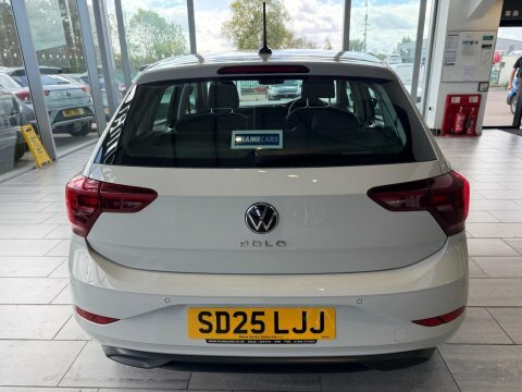 Volkswagen Polo Match Black #19