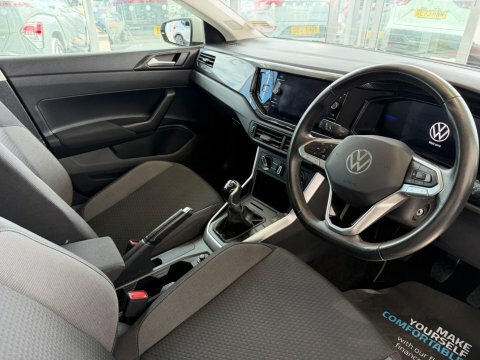 Volkswagen Polo Match Black #35