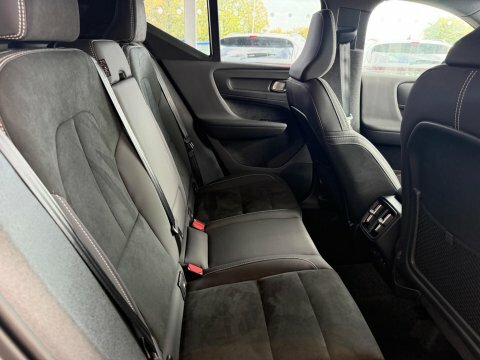 Volvo XC40 2.0 D3 R-design Geartronic #33