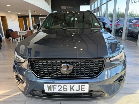 Volvo XC40 2.0 B4 Mhev #2