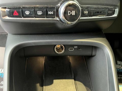 Volvo XC40 2.0 B4 Mhev #16