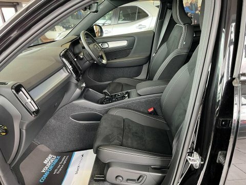 Volvo XC40 2.0 B4 Mhev #34