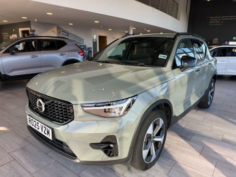 Volvo XC40 2.0 B4 Mhev #3
