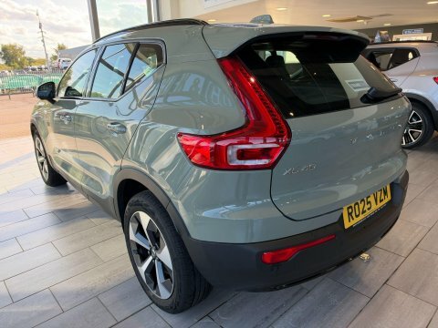 Volvo XC40 2.0 B4 Mhev #4