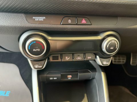 Kia Stonic 1.0T Gdi 48V Gt-line  #40