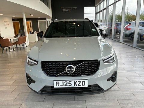 Volvo XC40 2.0 B4 Mhev  #3