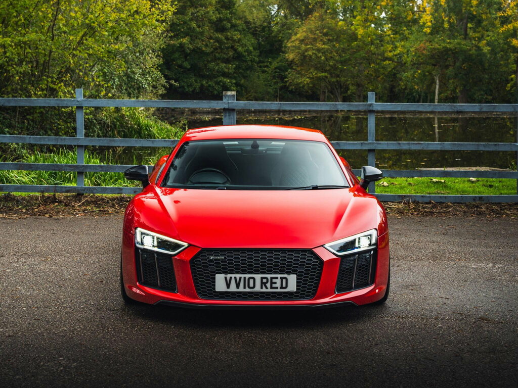 Audi R8 5.2 Fsi V10 Plus S Tronic Quattro Euro 6 Ss Red #3