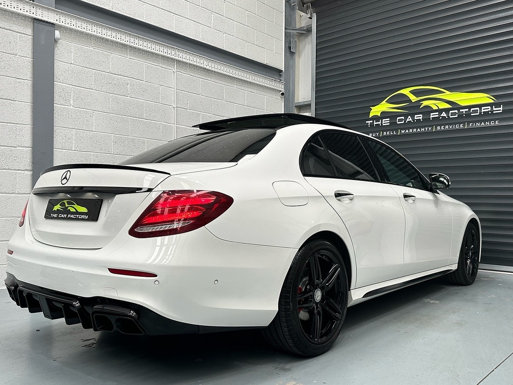 Mercedes-Benz E Class 2.0 E220d Amg Line Premium Saloon G-t White #2