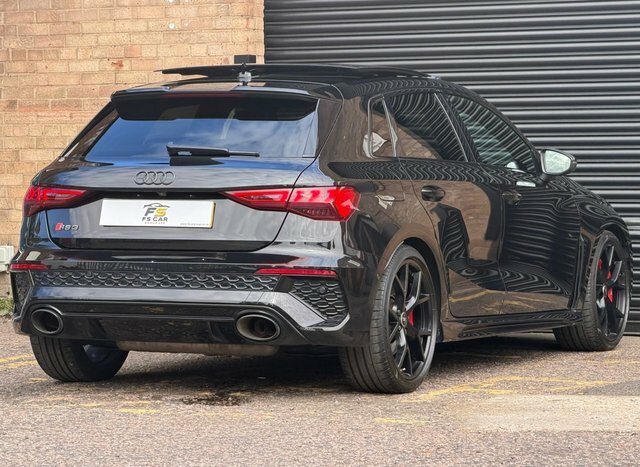 Audi RS3 2.5 Tfsi Launch Edition Sportback S Tro DA71VVJ Black #4