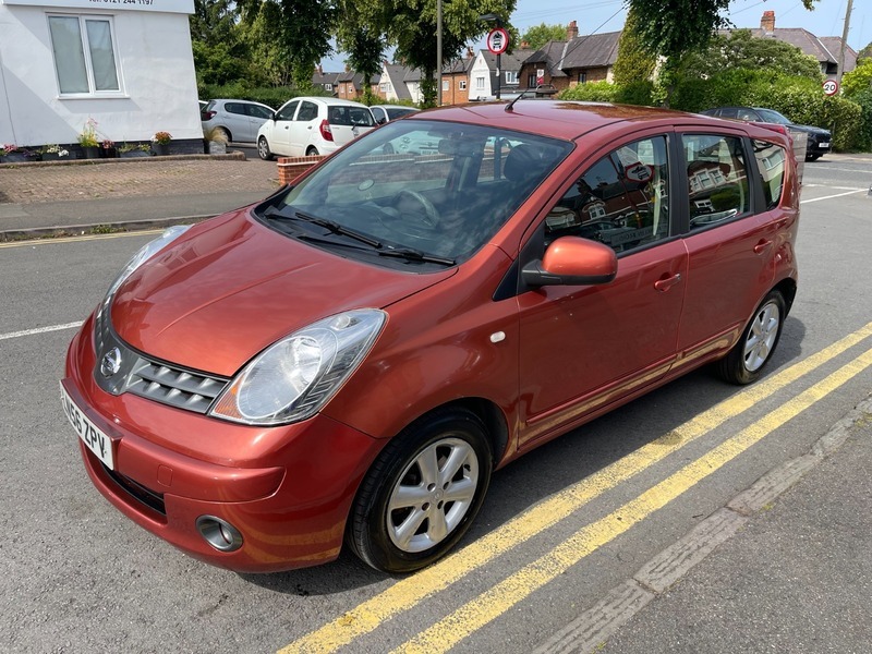 Nissan Note Se Orange #3