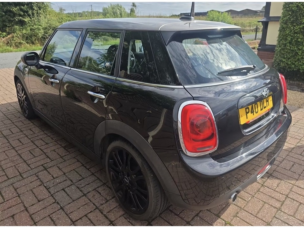 Mini Hatch Cooper D Seven Black #4