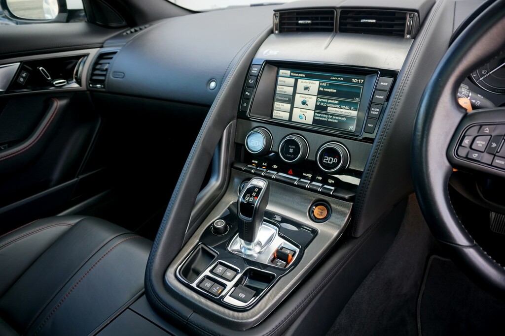 Jaguar F-Type Jaguar 3.0 Supercharged V6 Coupe White #25