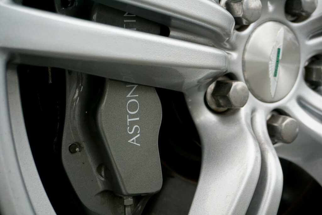 Aston Martin Vantage V8 N420 Roadster Silver #33