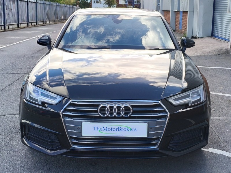Audi A4 Tfsi S Line Black #5