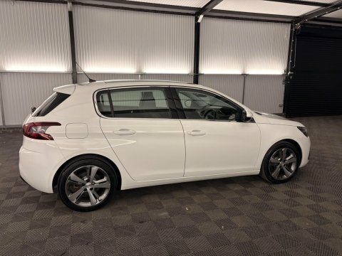 Peugeot 308 1.2 Puretech 130 Tech Edition #51
