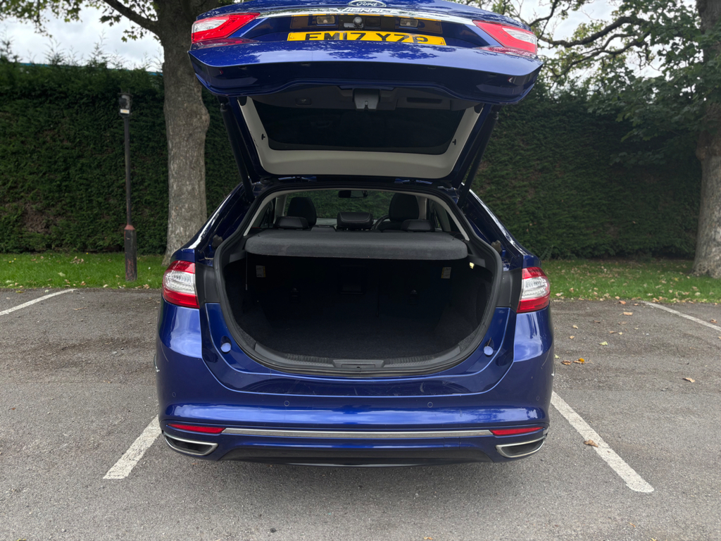 Ford Mondeo Vignale 2.0 Tdci 210 Powershift Blue #3