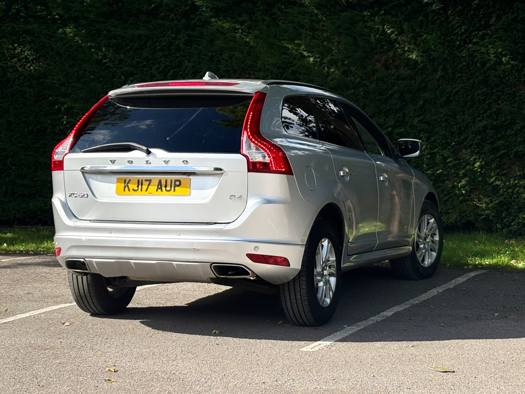 Volvo XC60 D4 190 Se Nav Leather Silver #2