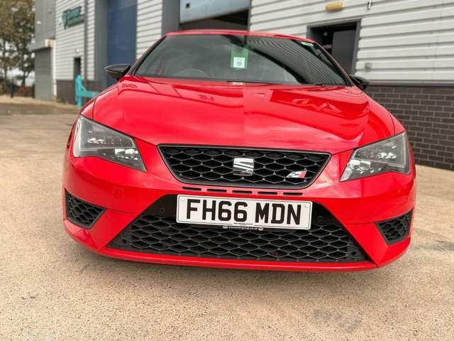 Seat Leon 2.0 Tsi Cupra 290 Black Hatchback Manua Red #3