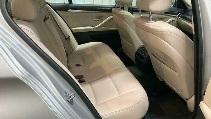 BMW 5 Series 2L M Sport White #10