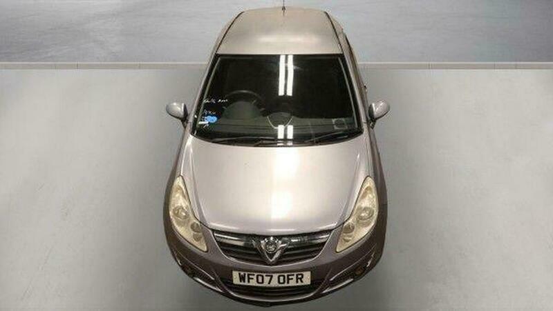 Vauxhall Corsa 1.4I 16V Club Silver #2