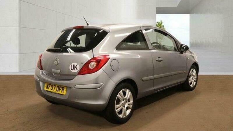 Vauxhall Corsa 1.4I 16V Club Silver #8