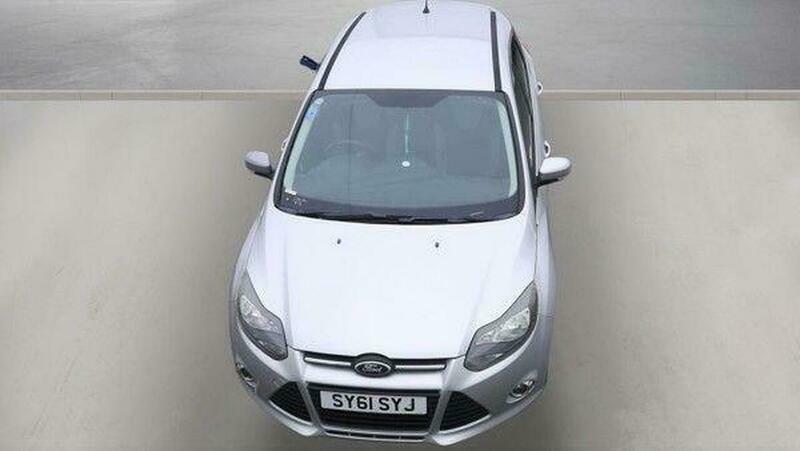 Ford Focus 1.6 Zetec Euro 5 Silver #2