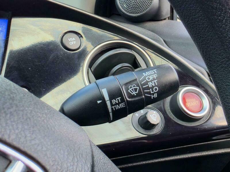 Honda Civic 1.8 I-vtec Es Black #21