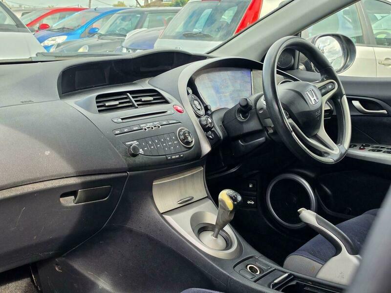 Honda Civic 1.8 I-vtec Es Black #15
