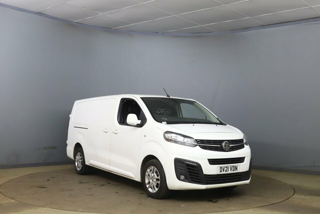 Vauxhall Vivaro 1.5 Turbo D 2900 Sportive Panel Van Man White