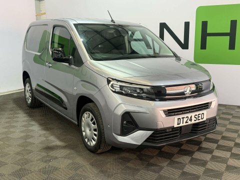 Vauxhall Combo 2024 24 1.5 Grey