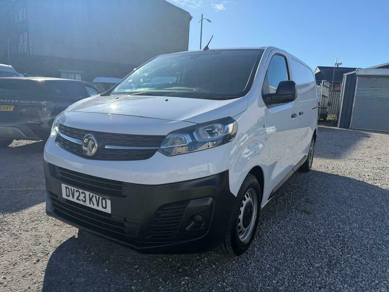 Vauxhall Vivaro L1h1 F2900 Prime S White #3