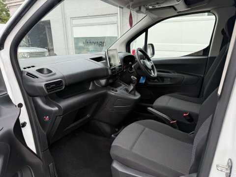 Vauxhall Combo 1.2 Turbo Energy Mpv Blue #9