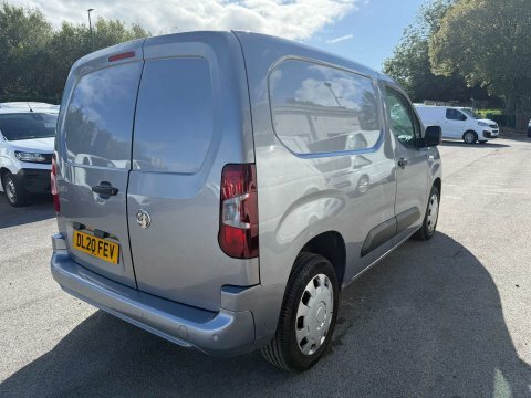 Vauxhall Combo Panel Van 1.5 Turbo D 2300 Sportive L1 H1 Euro 6 4 White #5