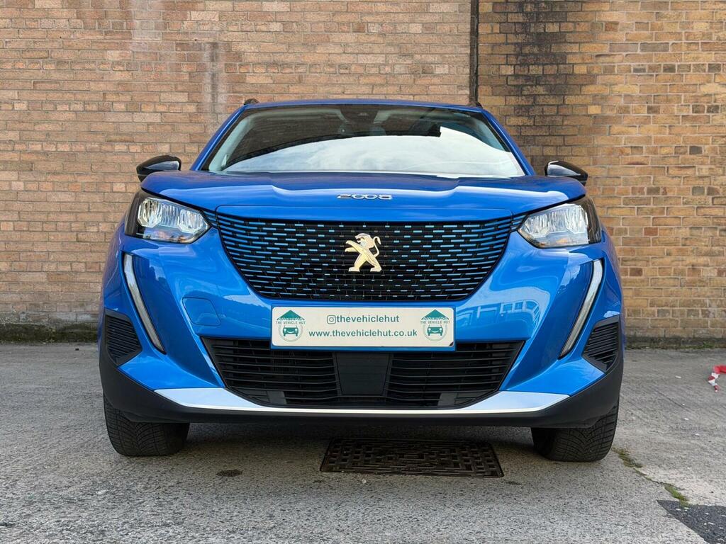 Peugeot e-2008 Suv 50Kwh Allure Premium 7Kw Charger 2 Blue #6