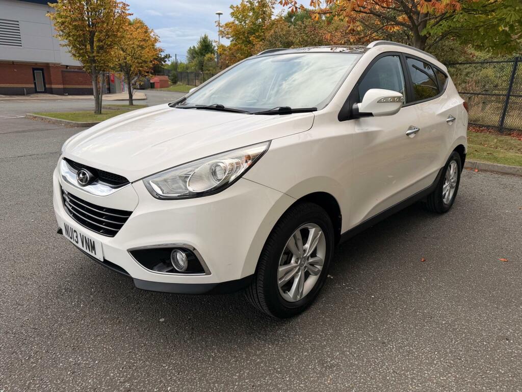 Hyundai Ix35 1.7 Crdi Premium Euro 5 Ss White #3