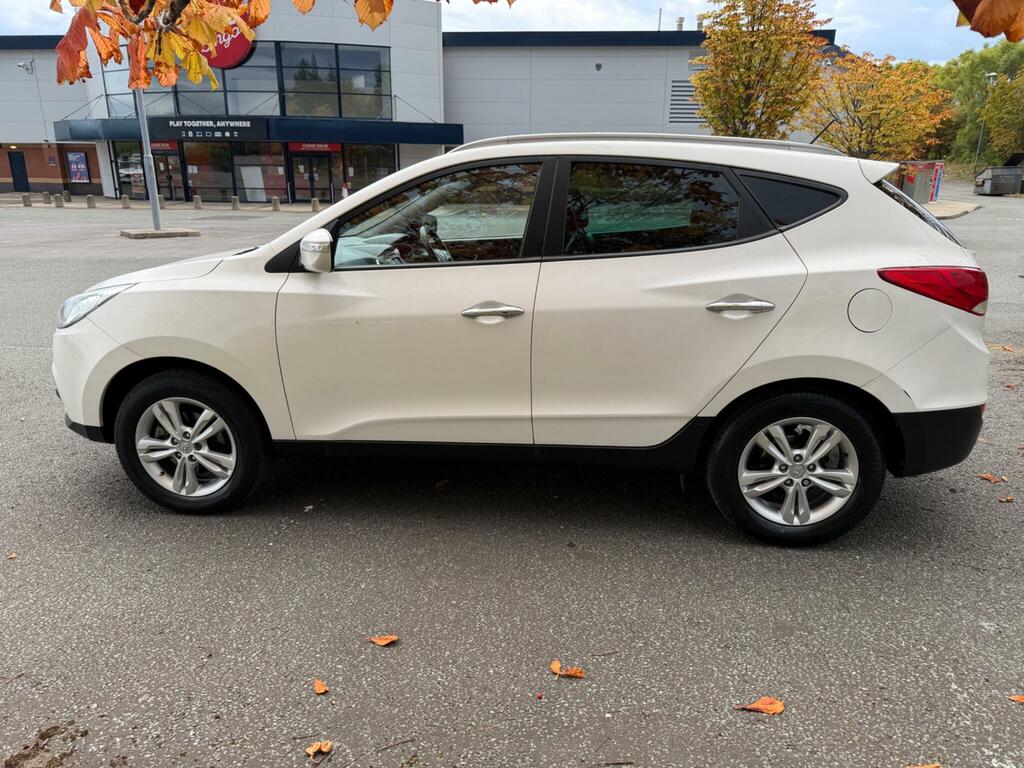 Hyundai Ix35 1.7 Crdi Premium Euro 5 Ss White #5